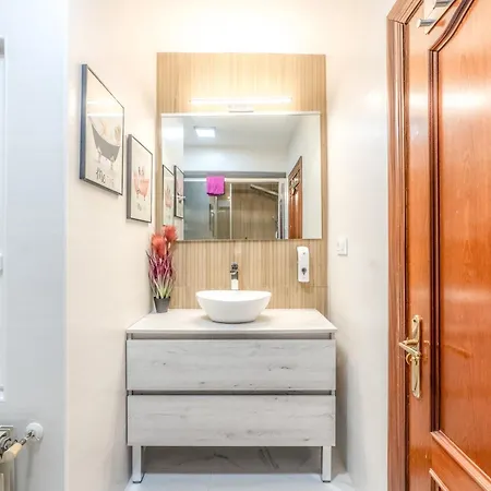 Nuevo Cerca Centro , Wifi Y Calefaccion Daire *